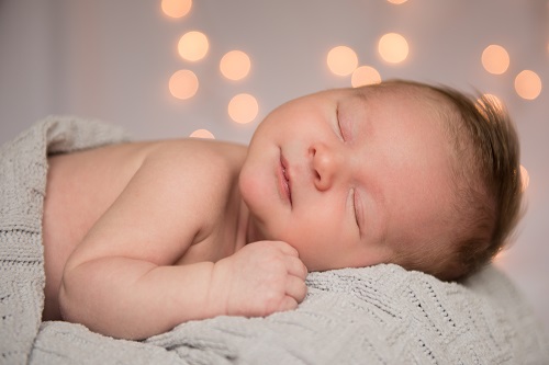 Lee más sobre el artículo La rutina de sueño perfecta para dormir a bebés y niños pequeños