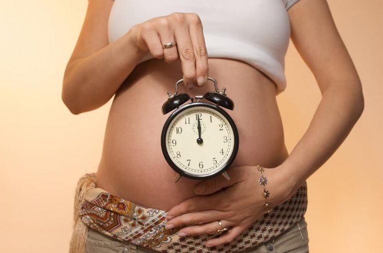 Lee más sobre el artículo Las mujeres que tienen hijos después de los 30 viven más tiempo